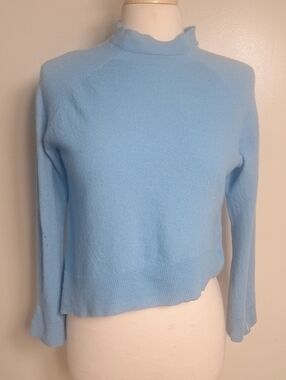 Nicole Miller Merino Wool Cropped Asymmetrical Hem  Neck Sweater Cornflower SZ M